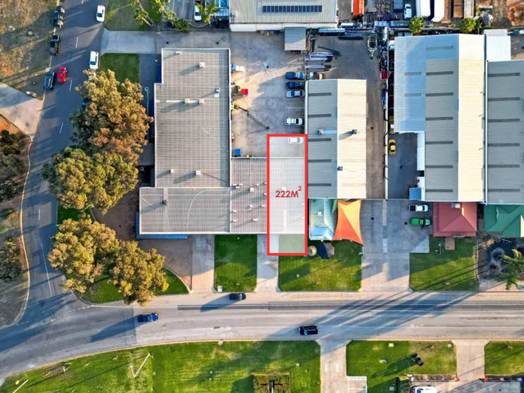 Click to view all images 1/29-31 Seventh Street Mildura VIC 3500 - Image 2