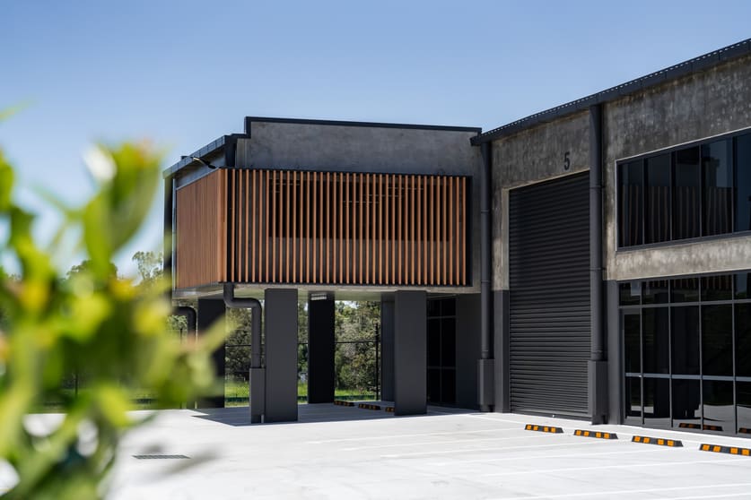 Click to view all images 5/28 Hub Crescent Heathwood QLD 4110 - Image 3