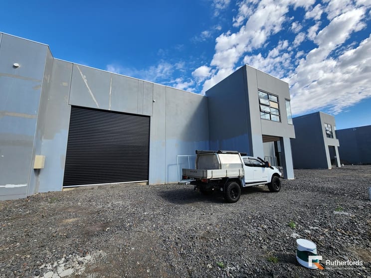1-3/19 Nexus Road Epping VIC 3076 - Image 1