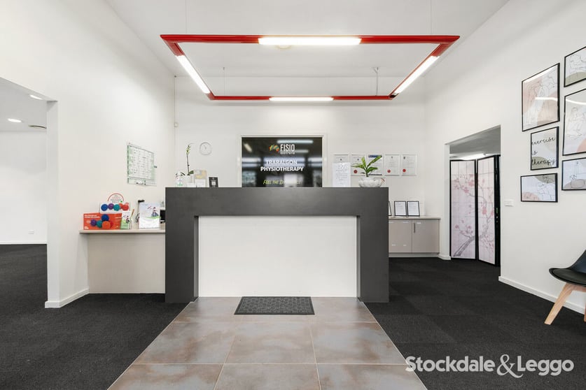 Click to view all images 178 Argyle Street Traralgon VIC 3844 - Image 2