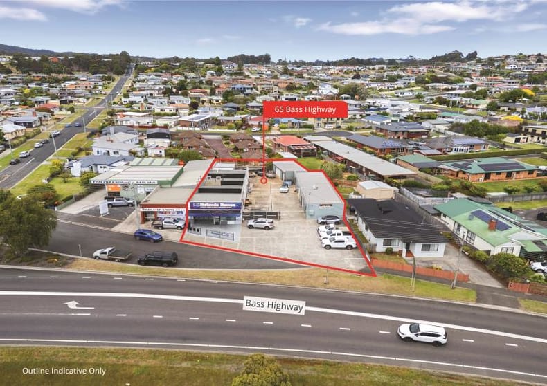 Click to view all images Attractive Opportunity/65 Bass Highway Somerset TAS 7322 - Image 2