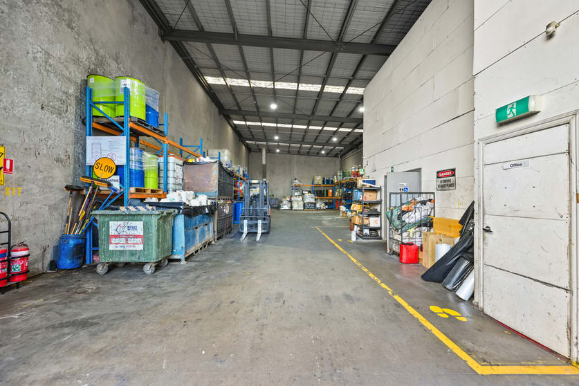 Click to view all images 43A Nathan Drive Campbellfield VIC 3061 - Image 3