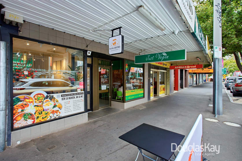 Click to view all images 252 A&B Hampshire Road Sunshine VIC 3020 - Image 2