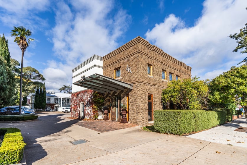 Click to view all images 72 Hill Street Orange NSW 2800 - Image 1
