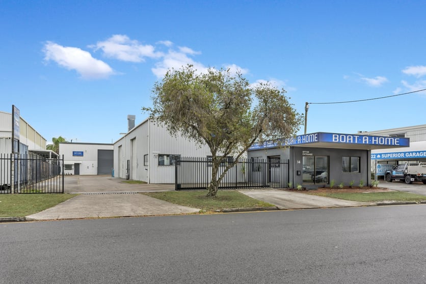 Click to view all images 14 Bearing Avenue Warana QLD 4575 - Image 3