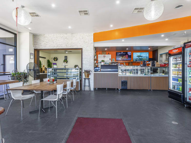 8/103 Sargents Road Minchinbury NSW 2770 - Image 2