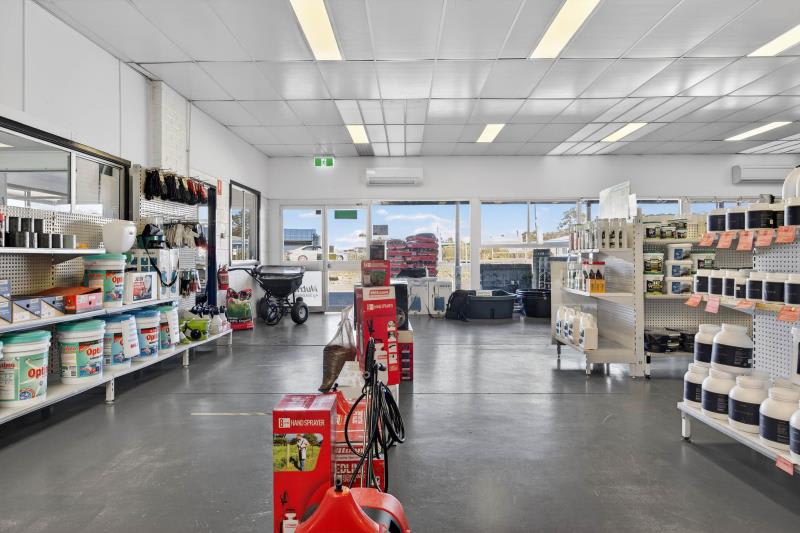 Click to view all images Entire Property/440-444 Westbury Road Prospect Vale TAS 7250 - Image 3