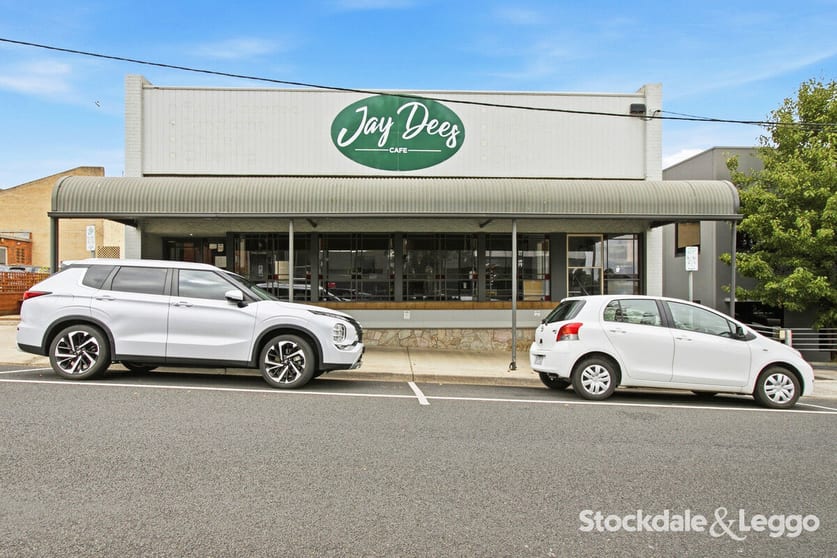 Click to view all images 3-5 Hazelwood Road Morwell VIC 3840 - Image 1