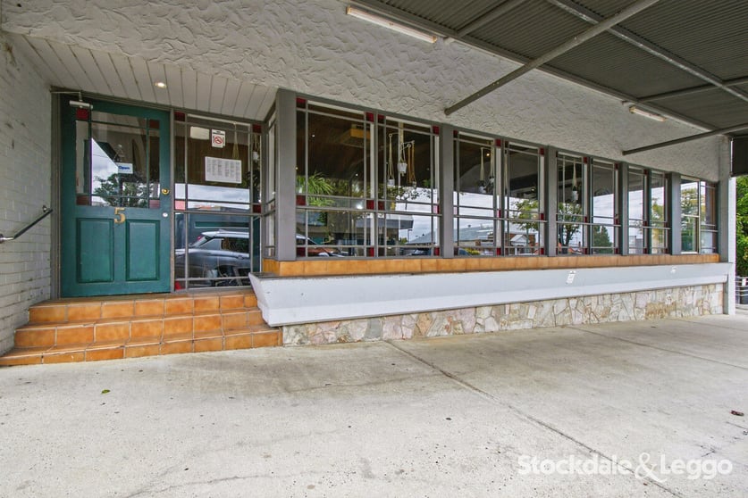 Click to view all images 3-5 Hazelwood Road Morwell VIC 3840 - Image 2
