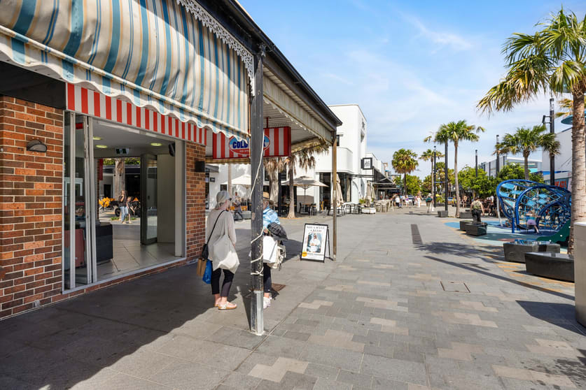 Click to view all images 2/62-64 Cronulla Street Cronulla NSW 2230 - Image 3