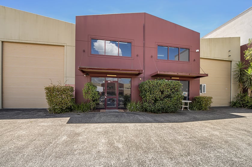 Click to view all images 5 & 6/55 Gavenlock Road Tuggerah NSW 2259 - Image 2