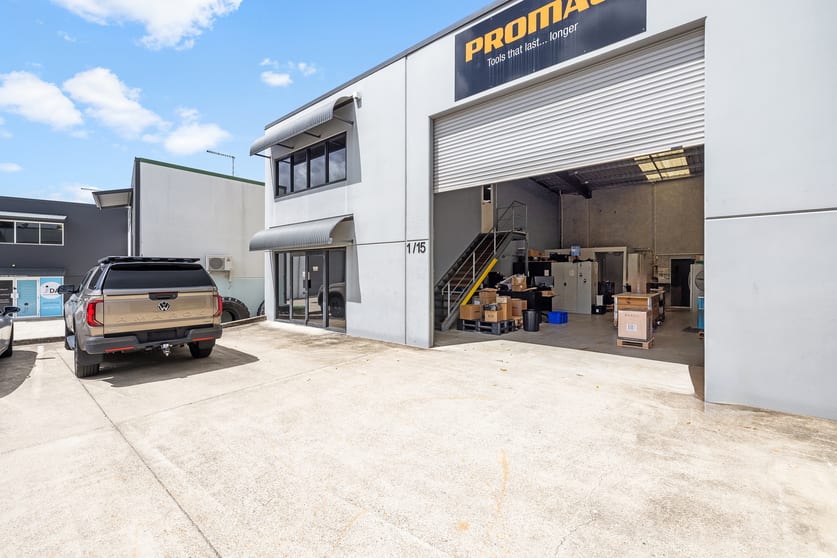1/15 Neumann Road Capalaba QLD 4157 - Image 2