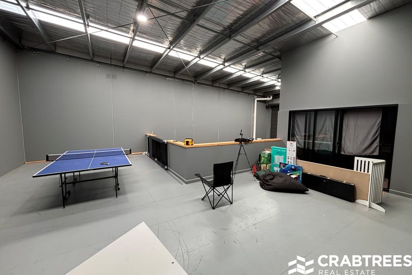 Click to view all images 11/140 Fairbank Road Clayton South VIC 3169 - Image 3