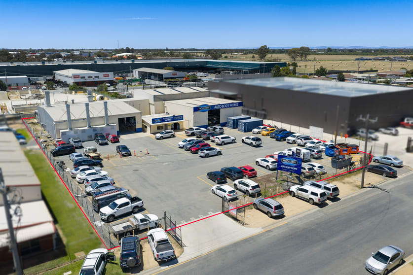 Click to view all images 25-29 Watson Street Shepparton VIC 3630 - Image 1