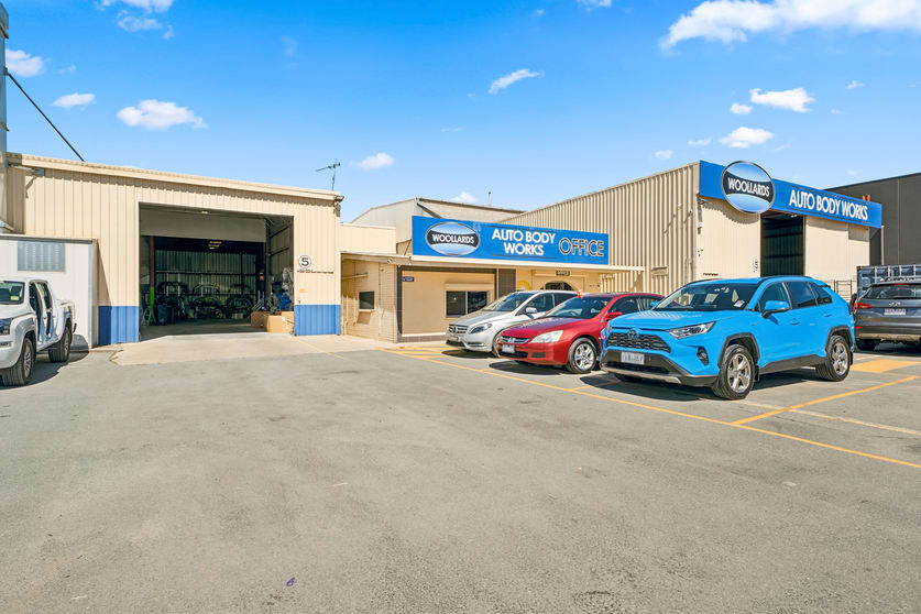 Click to view all images 25-29 Watson Street Shepparton VIC 3630 - Image 3