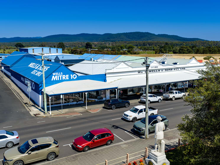 Click to view all images 108-114 Gilbert Street Latrobe TAS 7307 - Image 2