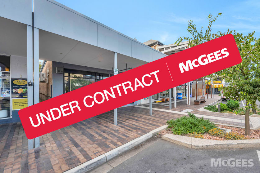 Click to view all images 18 Ocean Street Victor Harbor SA 5211 - Image 1