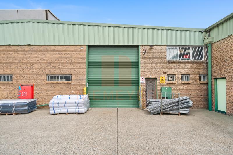 Click to view all images Unit 9/28-30 Barry Road Chipping Norton NSW 2170 - Image 3