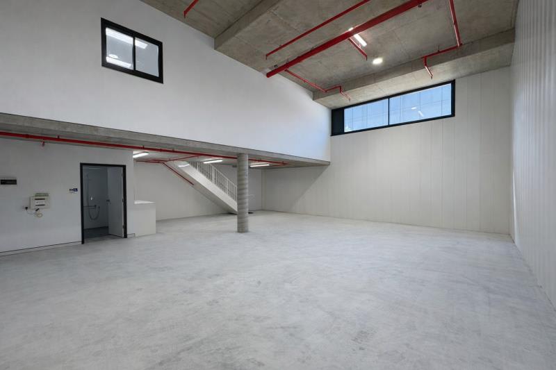 Click to view all images Frenchs Forest NSW 2086 - Image 2