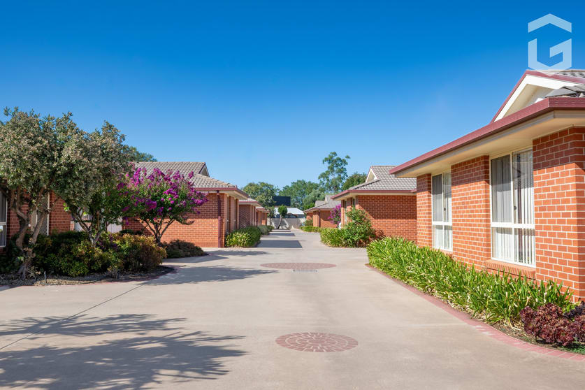 Click to view all images 54-56 Couch Road Griffith NSW 2680 - Image 2