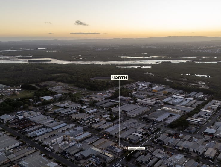Click to view all images 32 Huntington Street Clontarf QLD 4019 - Image 3