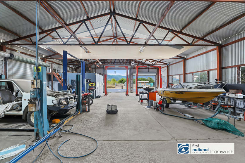 Click to view all images 20 Station Street Kootingal NSW 2352 - Image 3