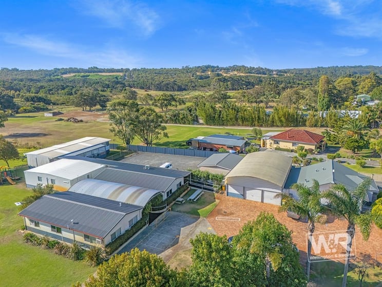 95 Ulster Road Yakamia WA 6330 - Image 2