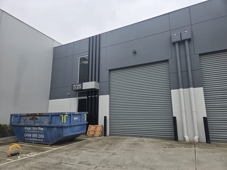 Click to view all images 7/25 Goodyear Drive Thomastown VIC 3074 - Image 1