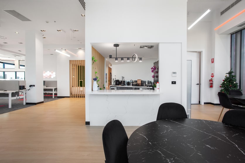 Click to view all images Suite/834/1 Queens Road Melbourne VIC 3004 - Image 2