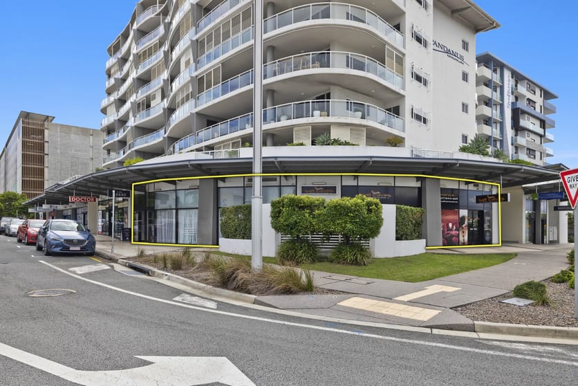 Click to view all images 5/21 Smith Street Mooloolaba QLD 4557 - Image 3