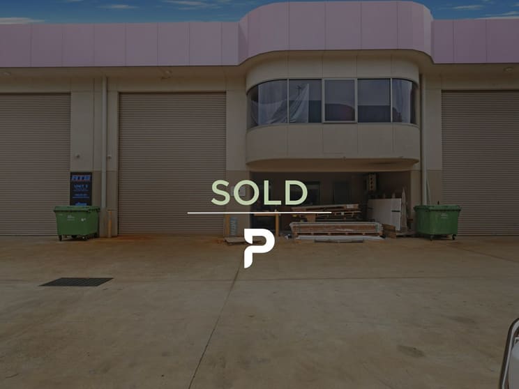 Click to view all images 2/10 Brumby Street Seven Hills NSW 2147 - Image 1
