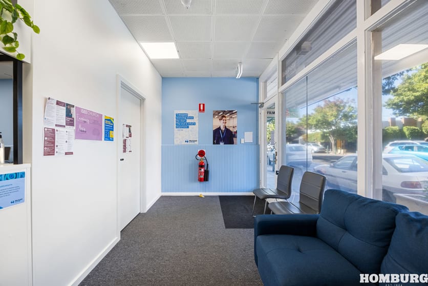 Click to view all images 35 Murray Street Nuriootpa SA 5355 - Image 2