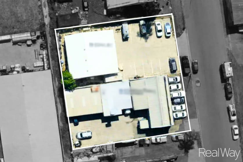 Click to view all images 5 Campbell Street Bundaberg East QLD 4670 - Image 1
