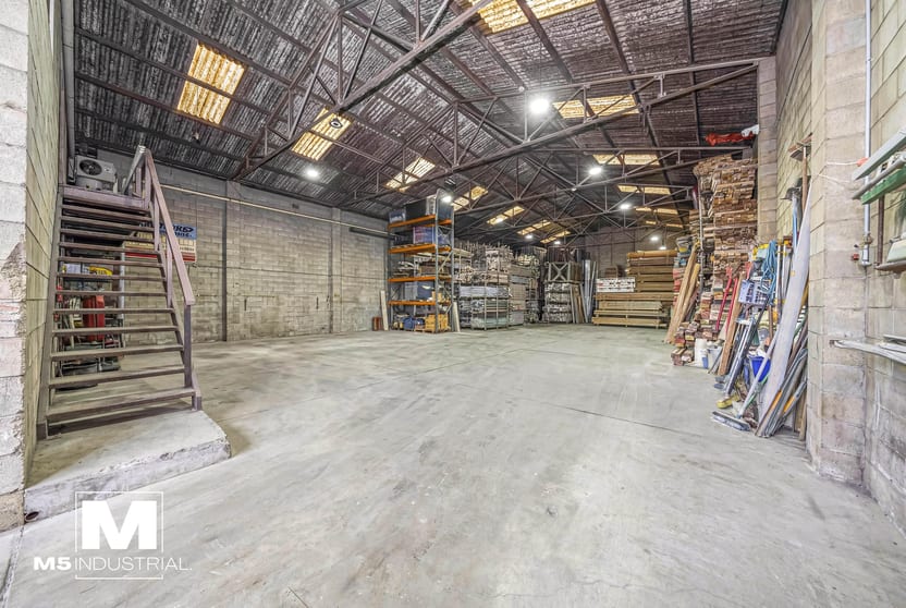 Click to view all images 19 Arkley St Bankstown NSW 2200 - Image 2