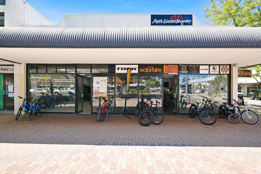 Click to view all images 33 Adelaide Street Fremantle WA 6160 - Image 3