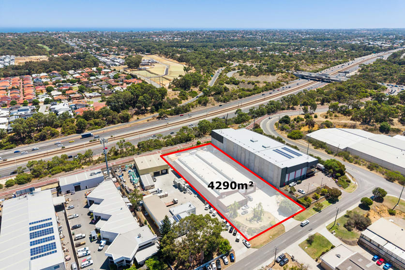 Click to view all images 44 Ledgar Rd Balcatta WA 6021 - Image 3