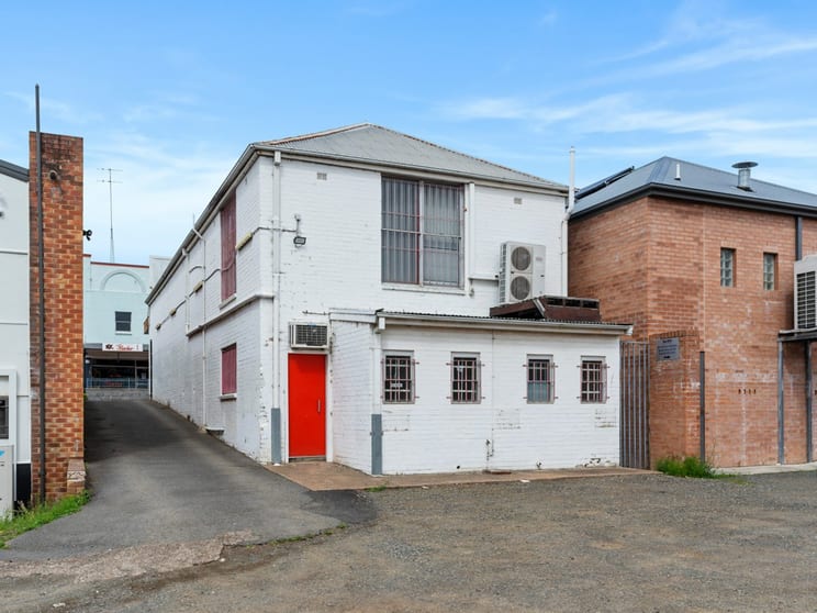 Click to view all images 99 Vincent Street Cessnock NSW 2325 - Image 3