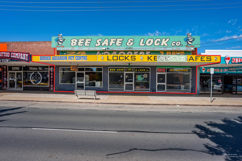 Click to view all images 1088 Mate Street North Albury NSW 2640 - Image 1