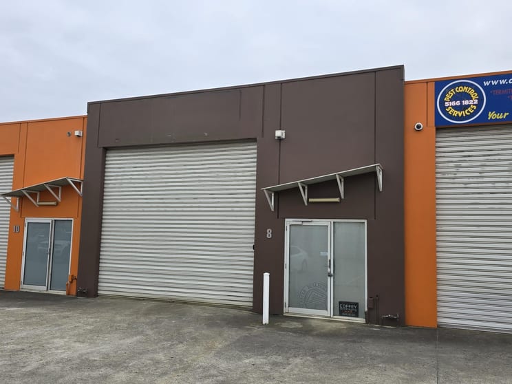 Click to view all images 8/29-31 Eastern Road Traralgon VIC 3844 - Image 1