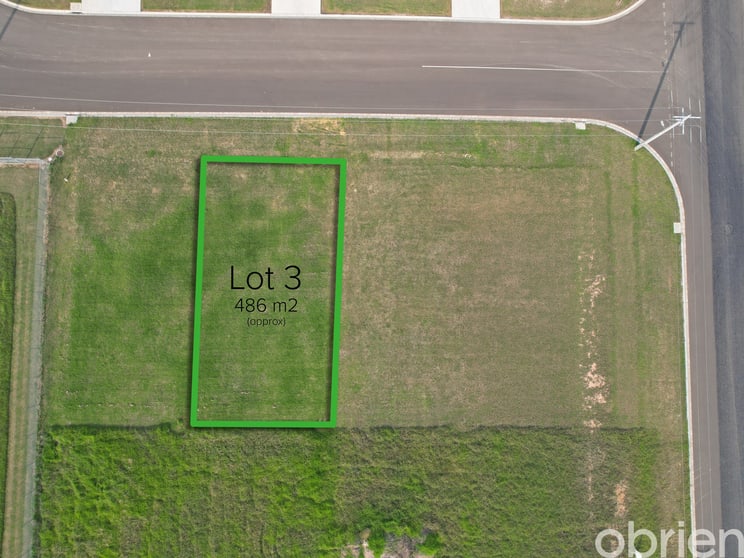 Click to view all images 3/3 Jackson Crescent Bairnsdale VIC 3875 - Image 2