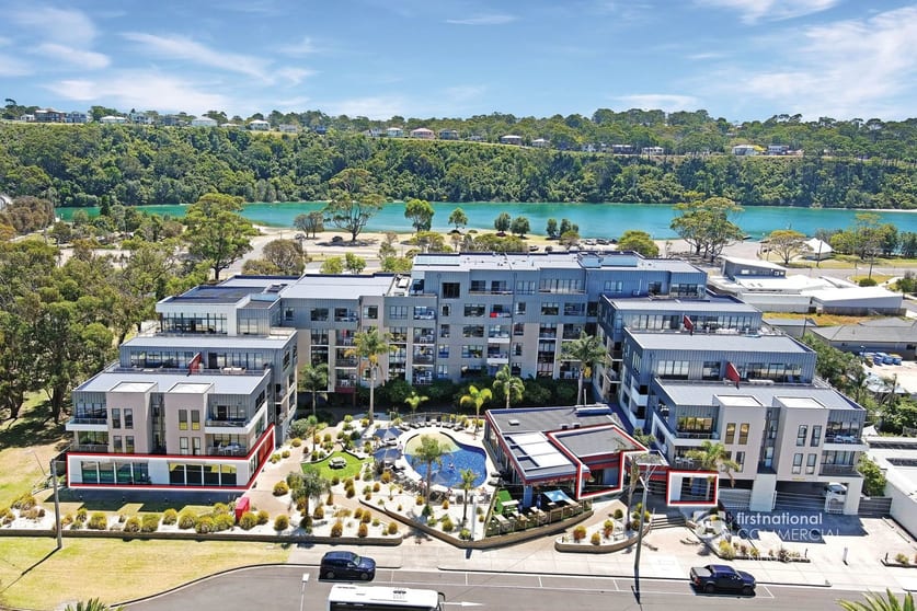 Click to view all images 85/1 Esplanade Lakes Entrance VIC 3909 - Image 1