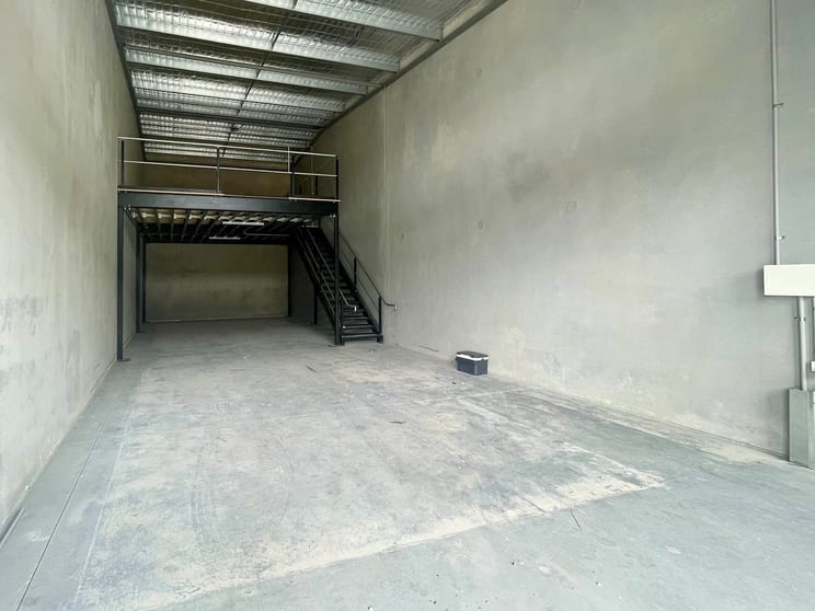 8 Dulmison Avenue Wyong NSW 2259 - Image 2