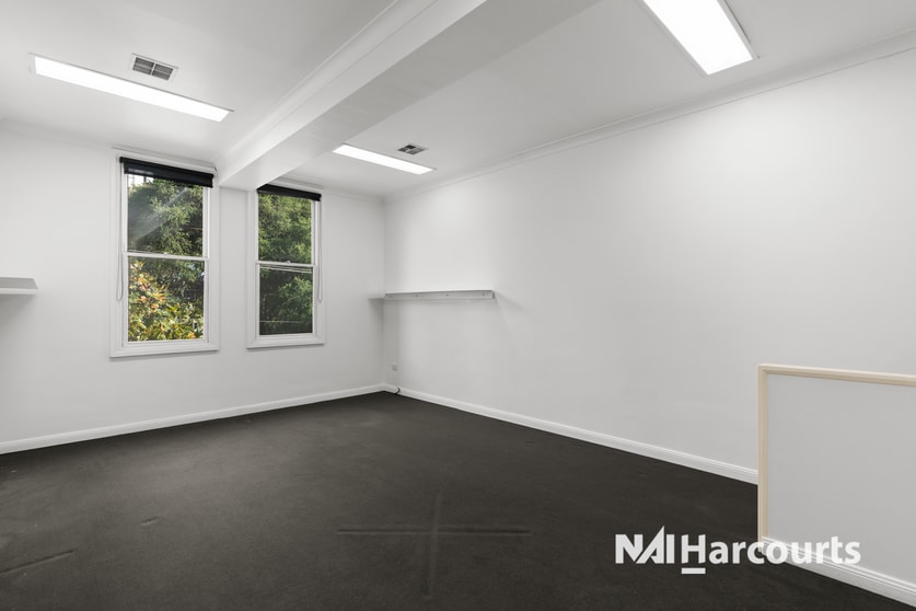 90 St Kilda Road St Kilda VIC 3182 - Image 2