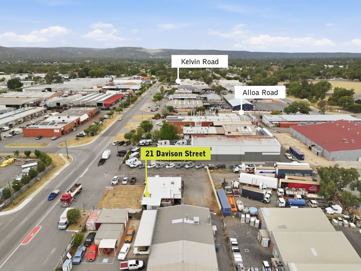 Click to view all images 21 Davison Street Maddington WA 6109 - Image 1