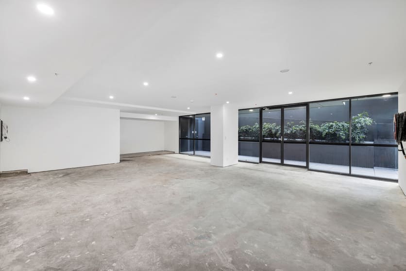 Click to view all images Shop 4/267-269 Condamine Street Manly Vale NSW 2093 - Image 1
