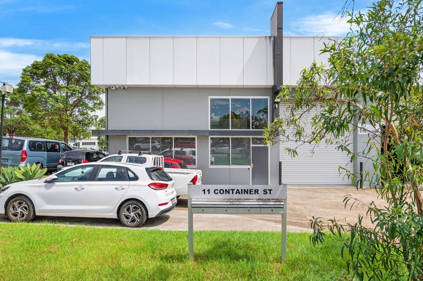 2/11 Container Street Tingalpa QLD 4173 - Image 1