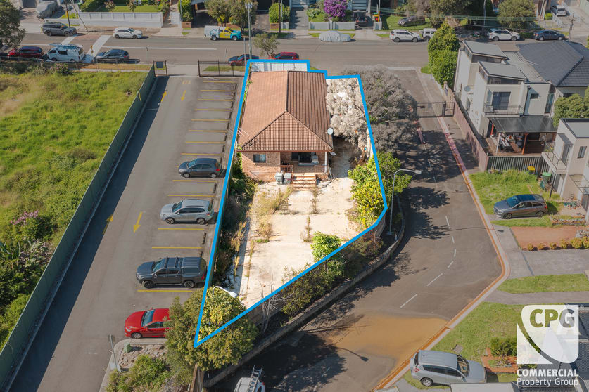 Click to view all images 84 Rogers Street Roselands NSW 2196 - Image 3
