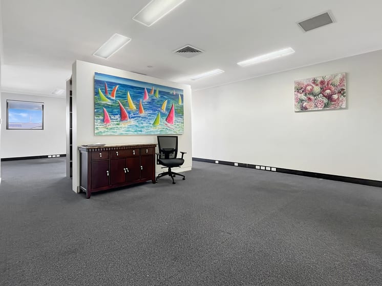 Click to view all images 11/68 Jessica Boulevard Minyama QLD 4575 - Image 3