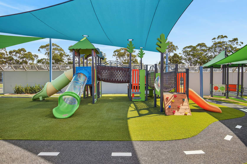 Click to view all images 37 Eleanor Drive Glenfield NSW 2167 - Image 2