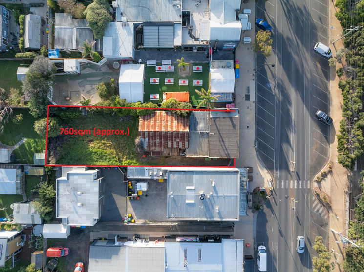 Click to view all images 30 Bell Street Torquay VIC 3228 - Image 2
